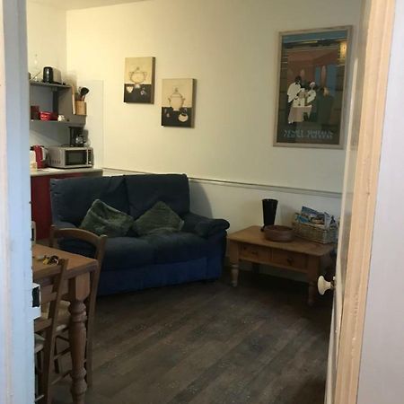 Le Petit Logement Apartment Pre-en-Pail-Saint-Samson Exterior photo